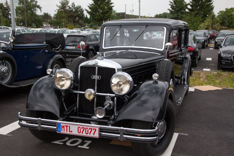 Horch Treffen Hanau 29.05.2015_001.jpg